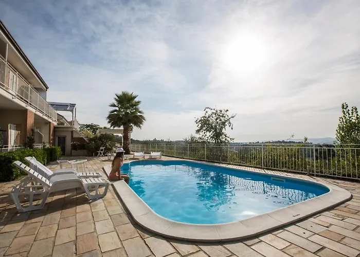 Holiday Residence Belohorizonte